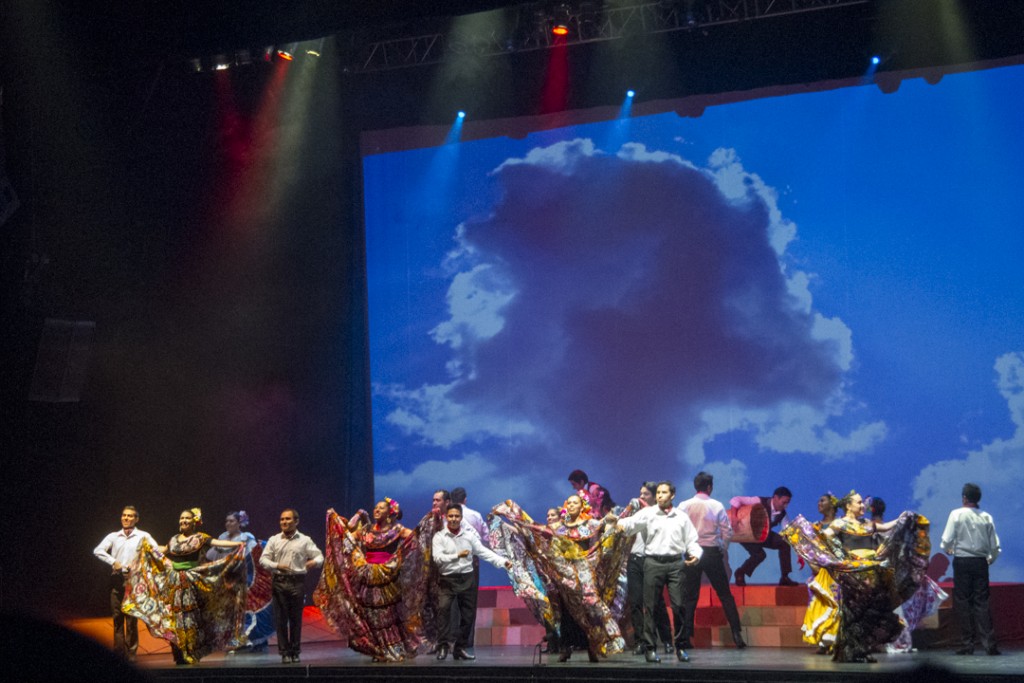 Un Legado de Fe y Sacrificio, evento cultural por la rededicación del Templo de la Ciudad de México en el teatro Metropolitan. México, D.F., 2015