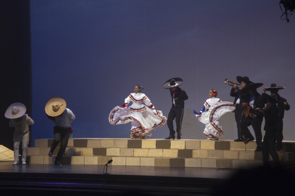 Un Legado de Fe y Sacrificio, evento cultural por la rededicación del Templo de la Ciudad de México en el teatro Metropolitan. México, D.F., 2015