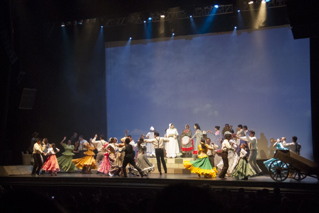 Un Legado de Fe y Sacrificio, evento cultural por la rededicación del Templo de la Ciudad de México en el teatro Metropolitan. México, D.F., 2015