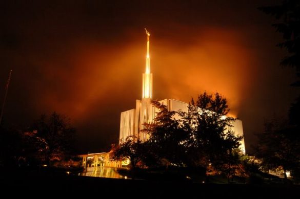 Atardecer en el Templo de Seattle Washington. | Facebook, Seattle Temple - The Church of Jesus Christ of Latter-Day Saints.