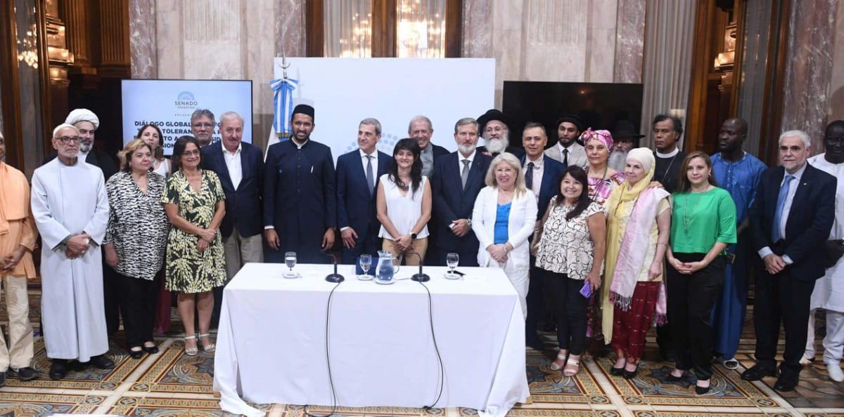 Masivo encuentro interreligioso en el Senado Argentino